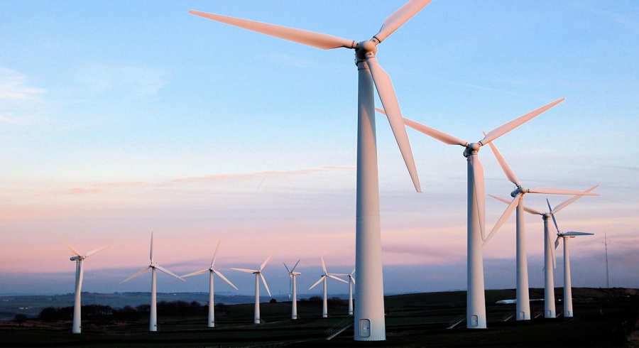Η Βρετανία ετοιμάζεται για 100% ανανεώσιμες πηγές ενέργειας έως το 2025