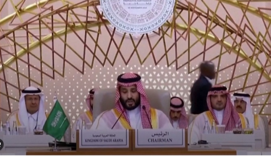 Bin Salman: Το Ισραήλ διαπράττει εγκλήματα κατά του παλαιστινιακού λαού - Abbas: Γενοκτονικός ο πόλεμος, υπεύθυνες οι ΗΠΑ