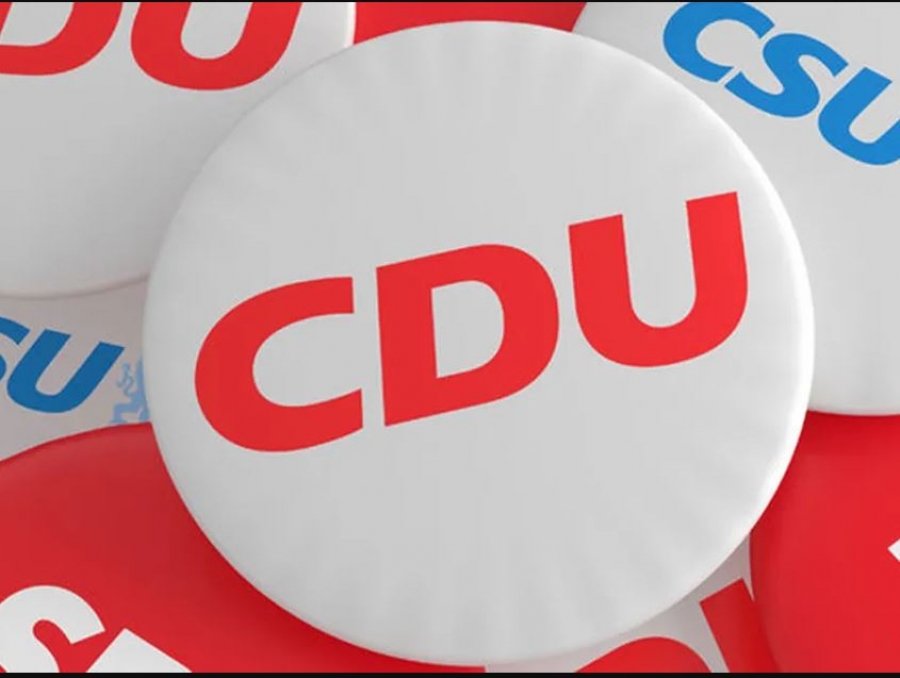 Γερμανία: Μπροστά οι Χριστιανοδημοκράτες, διευρύνουν τη διαφορά από τους Πράσινους