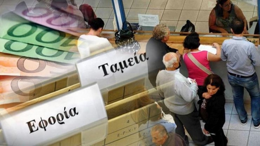 Εκτροχιάζονται ΟΑΕΕ και ΕΤΑΑ με χρέη άνω των 15 δισ. ευρώ - Οι 8 στους 10 έχουν οφειλές