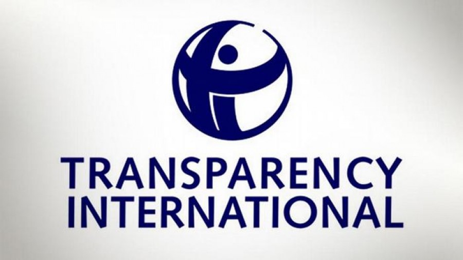 Διεθνής Διαφάνεια: Αδύναμη η Ελλάδα στην καταπολέμηση της δωροδοκίας