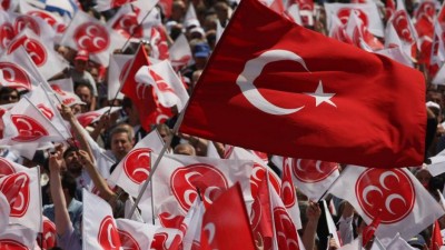 Γερμανικό ΥΠΕΞ: Δεν διαπιστώνεται αυξημένη απειλή από τους Γκρίζους Λύκους