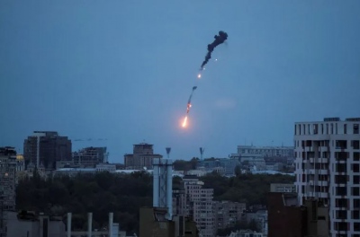 Νέα μαζική ρωσική επίθεση με drones κατά του Κιέβου – Ουκρανία: Καταρρίψαμε 15