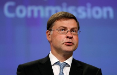 Dombrovskis: Συνεχής η δέσμευση της Κομισιόν για τη βελτίωση του συστήματος κοινωνικής στήριξης των Ελλήνων