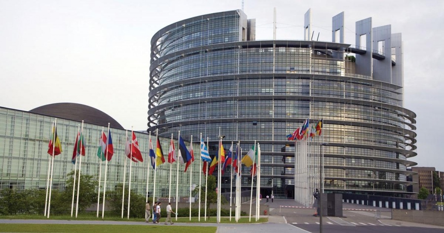 Διεθνής Διαφάνεια: Οι 50 από τους Ευρωβουλευτές κερδίζουν περισσότερα χρήματα εκτός ΕΚ