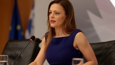 Αχτσιόγλου: Η ΝΔ στήνει «πλυντήρια», δεν καταπολεμά το μαύρο χρήμα