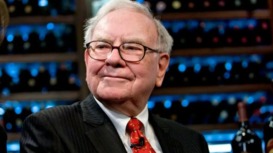 O Buffett μεγαλώνει την αυτοκρατορία του - Έσπασε όλα τα «κοντέρ» η ρευστότητα