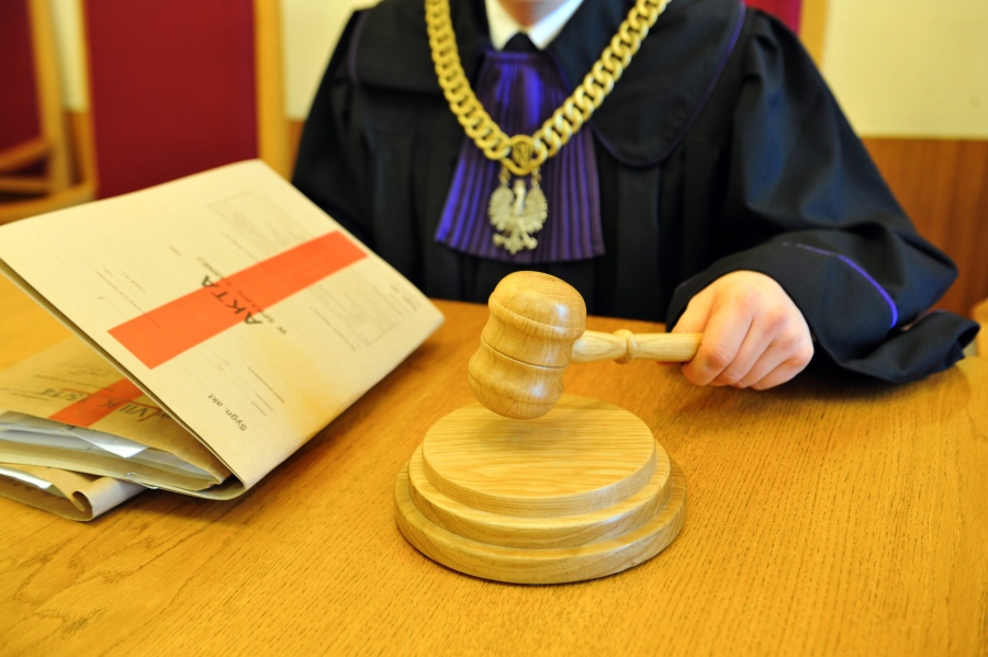 Πολωνία: Ένοχοι 14 άνδρες για σαμποτάζ και κατασκοπεία υπέρ της Ρωσίας - Πληρωμές σε... κρυπτονομίσματα