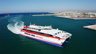 Minoan Lines: Στη Sea Jets με μακροχρόνια ναύλωση το Santorini Palace