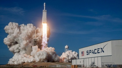 SpaceX rocket stage expected to crash into Moon