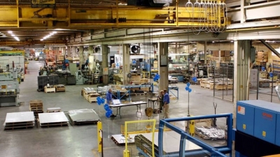 IHS Markit: Σημαντική αύξηση της ελληνικής παραγωγής παρά τις σοβαρές ελλείψεις υλικών