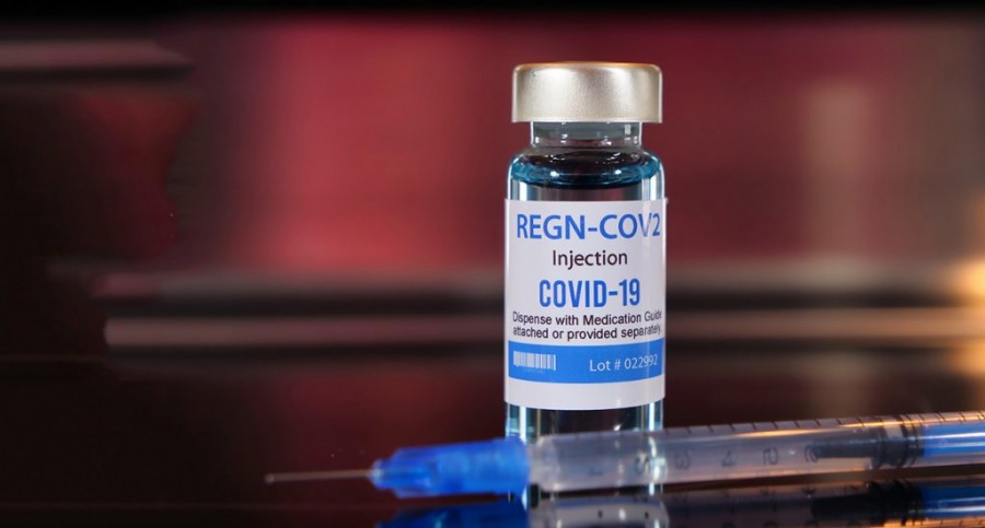 Έτοιμες οι πρώτες 30.000 δόσεις του κοκτέιλ αντισωμάτων της Regeneron