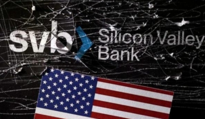 ΗΠΑ: Σενάριο τρόμου για μαζική φυγή καταθέσεων από τις τράπεζες και πιστωτική «ασφυξία» – Πτώση κατά 76,2 δισ. δολ. τον Απρίλιο