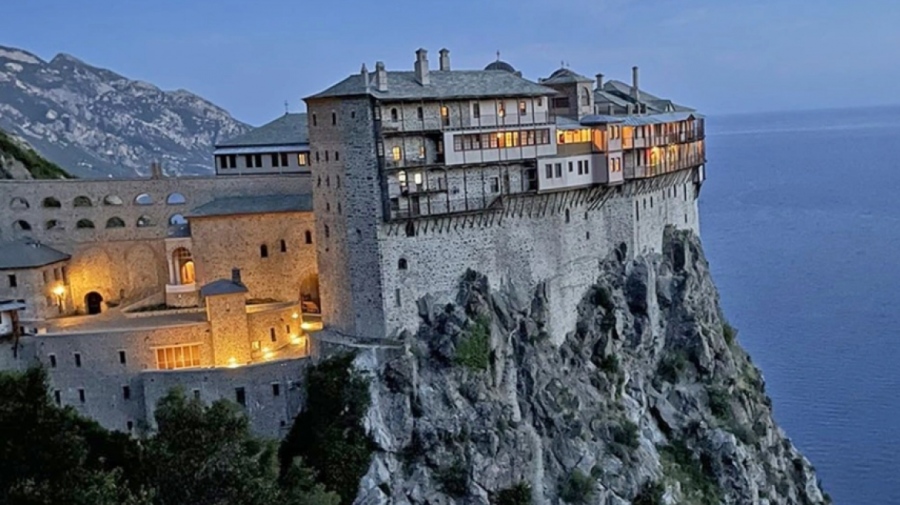 Λέκκας: Στο Άγιον Όρος έχουμε έναν επιστημονικό γρίφο, δεν ξέρουμε πόσο θα διαρκέσει η δραστηριότητα