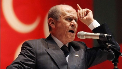 Bahceli: Τα νησιά του Βορείου Αιγαίου ανήκουν στην Τουρκία - Ο Έλληνας πρωθυπουργός χτύπησε το τσεκούρι στην πέτρα