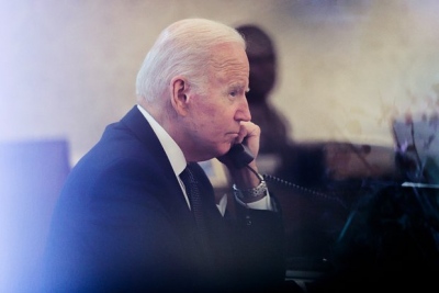 Το τηλεφώνημα πανικού: Όταν ο Biden σήκωσε το ακουστικό για τον Putin - Η αποκάλυψη που είδε το φως της δημοσιότητας
