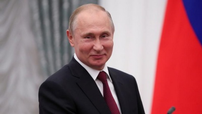Putin: Επαινεί την οικονομική πολιτική του Trump και τον στηρίζει