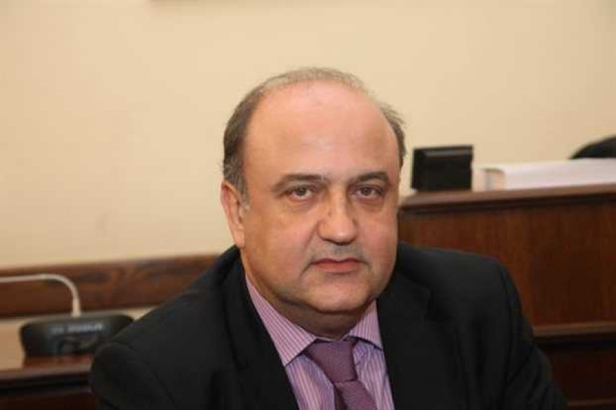 Ο Βασίλης Φλωρίδης, αδερφός του υπουργού Δικαιοσύνης, ένα βήμα πριν γίνει εισαγγελέας του Αρείου Πάγου – Σάρωσε στην ψηφοφορία