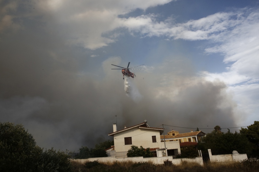 Αντιπρόεδρος ΕΚΑΒ: Ένας νεκρός στην πυρκαγιά στον Νέο Βουτζά