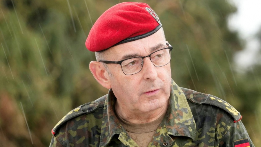 Carsten Breuer - Αρχιστράτηγος Bundeswehr: Δεν υπάρχει καμία ένδειξη ότι τα αμερικανικά στρατεύματα αποχωρούν από τη Γερμανία