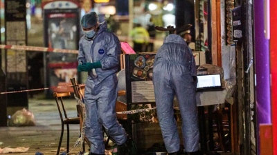 Τρόμος στο Λονδίνο: Ένοπλος μοτοσικλετιστής άνοιξε πυρ και γάζωσε εστιατόριο - Σοβαρός τραυματισμός 9χρονης