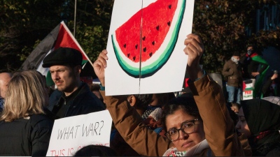Αδιανόητη δυστοπία στη Δύση - Η Γαλλία λογοκρίνει το ... καρπούζι επειδή συμβολίζει την Παλαιστίνη