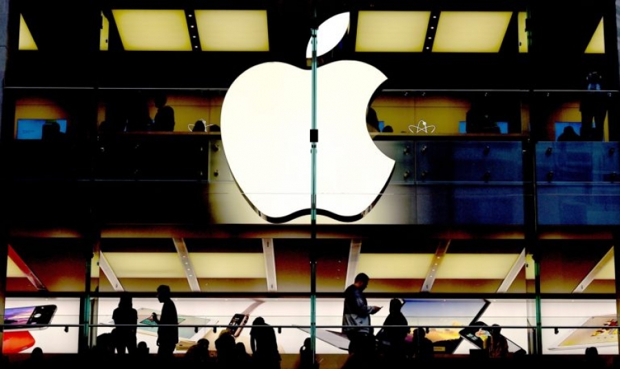 Apple: Πλήγμα στην παραγωγή των iPhone από την παγκόσμια έλλειψη ημιαγωγών
