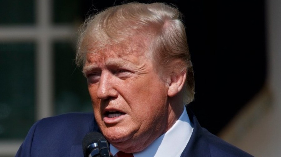 Ο Trump απειλεί με δασμούς τα ευρωπαϊκά αυτοκίνητα αν η ΕΕ δεν άρει τους δασμούς στους αμερικανικούς αστακούς