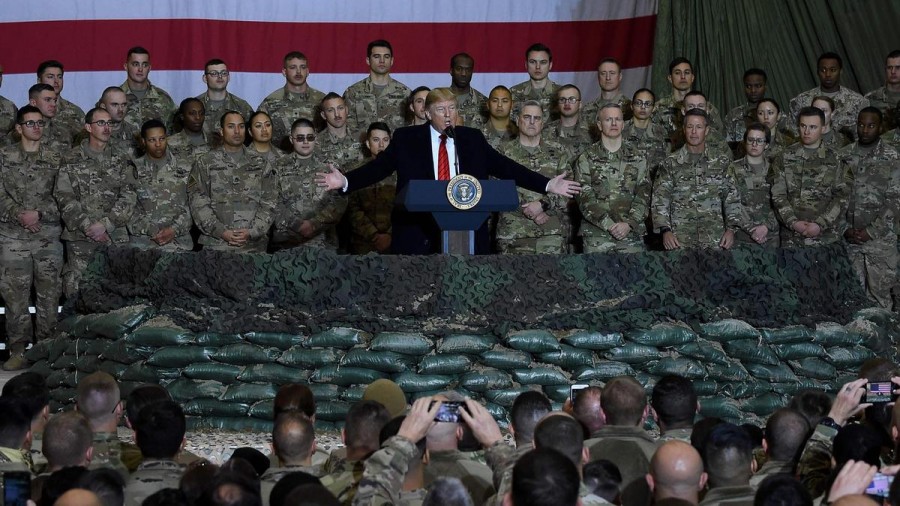 Απόσυρση αμερικανικών στρατευμάτων από το Αφγανιστάν ως τα Χριστούγεννα του 2020 θέλει ο Trump