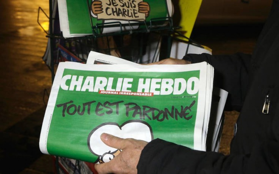 Το καυστικό σχόλιο του Charlie Hebdo για τη σύλληψη τζιχαντιστή