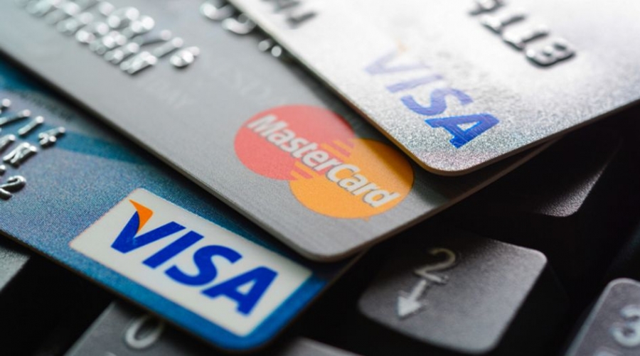 H EE δημιουργεί έως το 2025 δίκτυο πληρωμών και σπάει το δυοπώλιο Visa και Mastercard