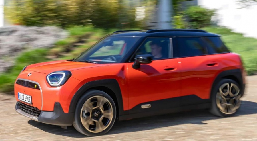 Mini Aceman: Ηλεκτρικό crossover στα τέσσερα μέτρα