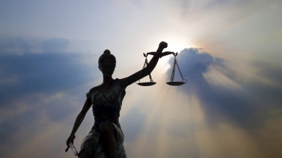Εμφύλιος στη Δικαιοσύνη: Δικηγόροι κατά Εισαγγελέων - «Η Ένωση με έωλες γενικεύσεις επιχειρεί τη φίμωση μας και απαξιώνει το επάγγελμα»