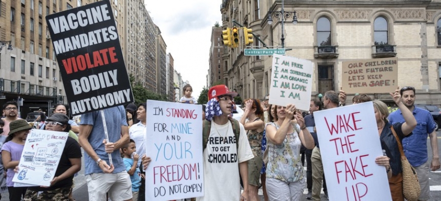 Αστυνομία για τους... αρνητές εμβολίων συστήνει η Αυστρία - Στα 2.774 ευρώ ο μηνιαίος μισθός