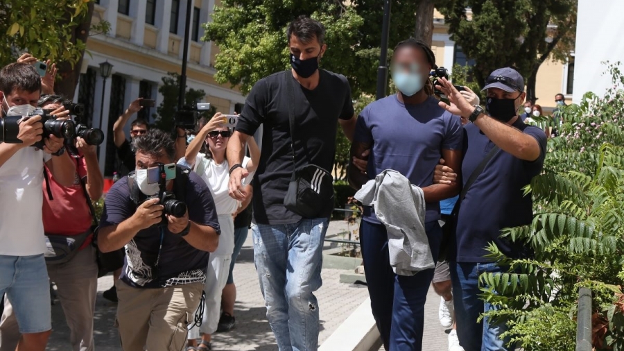 Ανακοίνωση Ολυμπιακού για Σεμέδο: «Σεβόμαστε πλήρως το τεκμήριο αθωότητας κάθε κατηγορουμένου»