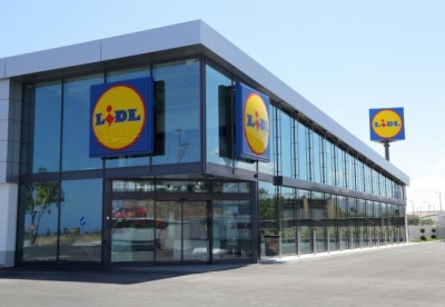 Κερδίζει... τη μάχη της αγοράς το Lidl - Απορροφά το ΦΠΑ 13% από το κρέας και τα χοιρινά μέχρι τις 3 Δεκεμβρίου 2025
