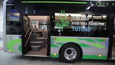 Θεσσαλονίκη: Έρχονται 100 ηλεκτρικά λεωφορεία για την αποφυγή συνωστισμού