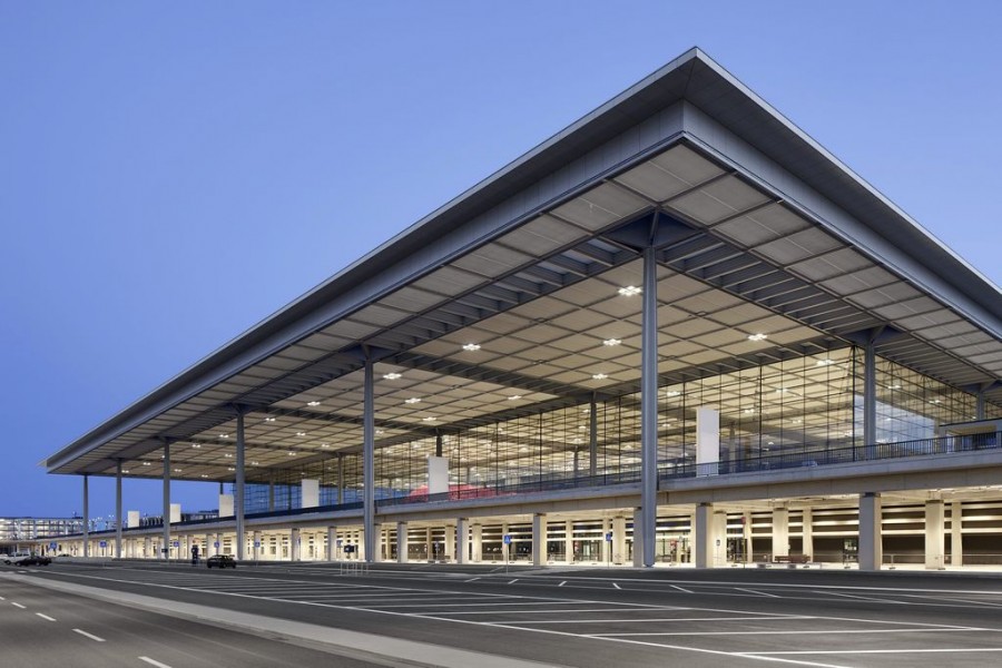 Γερμανία: Η μείωση των πτήσεων κλείνει έναν τερματικό σταθμό στο νέο αεροδρόμιο του Βερολίνου