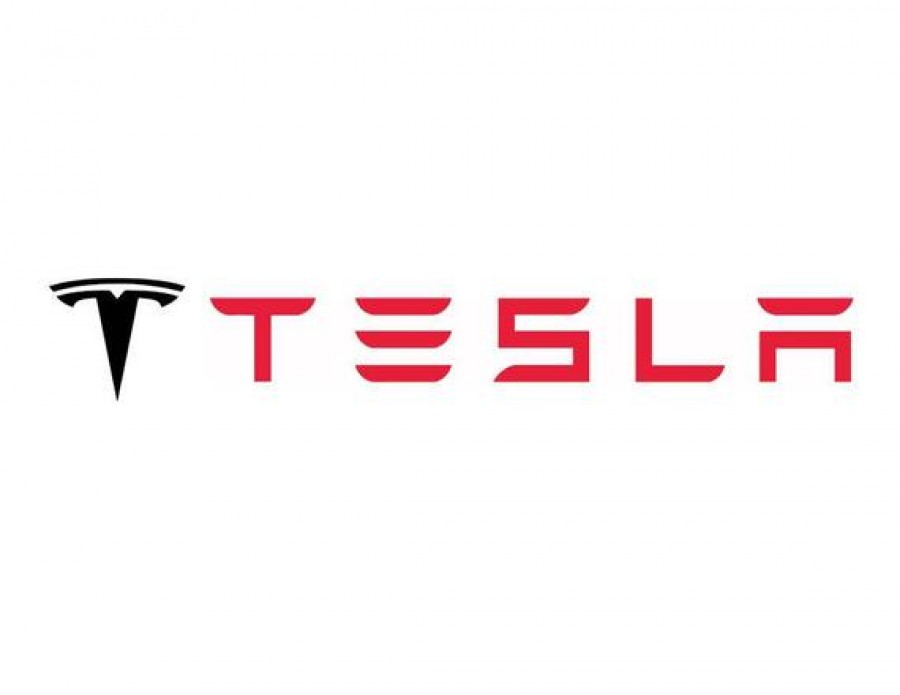 Tesla: Διπλάσιες επενδύσεις έως 6 δισ. δολάρια τη διετία 2021 - 2022