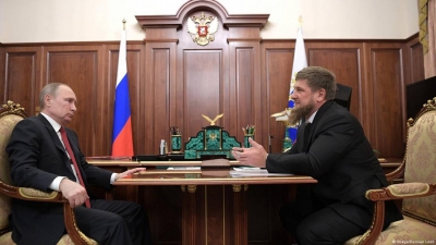 Εύσημα Putin σε Kadyrov για το ρόλο των Τσετσένων μαχητών στην Ουκρανία
