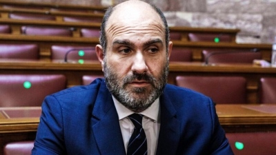 Άγρια κόντρα Μαρκόπουλου με Κασσελάκη με φόντο… τα πτυχία και τις «αριστείες»