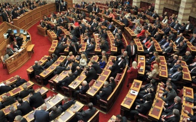 Στημένο show Τσίπρα – Καμμένου…έχουν διασφαλιστεί, ψήφος εμπιστοσύνης με 151 ΝΑΙ και συμφωνία Πρεσπών με 153 ψήφους