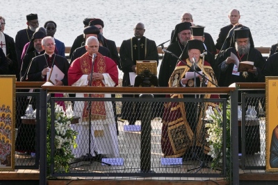 Ιστορικές στιγμές για τον Χριστιανισμό - Κάλεσμα ενότητας από Πάπα και Πατριάρχη στη Νίκαια Βιθυνίας: Όχι διαίρεση, μόνο ενότητα