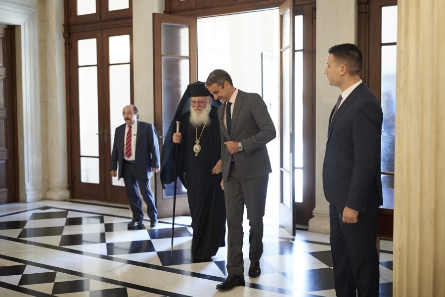 Η σχέση Εκκλησίας - Κράτους στο επίκεντρο της συνάντησης Μητσοτάκη - Ιερώνυμου