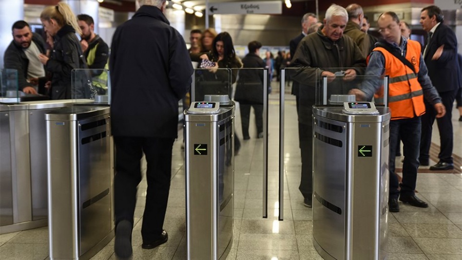 Τραπεζικές κάρτες αντί εισιτηρίων για τα μέσα μεταφοράς από την άνοιξη 2020