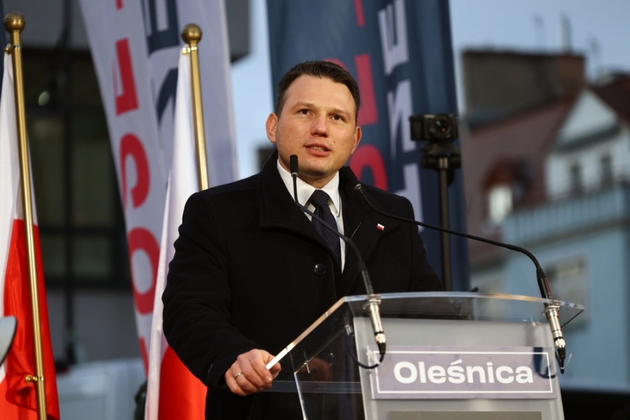 Φιλορώσος Mentzen: Όχι άλλοι Ουκρανοί στην Πολωνία – Αν νικήσουμε στις εκλογές θα κλείσουμε τα σύνορα στη μαφία του Zelensky