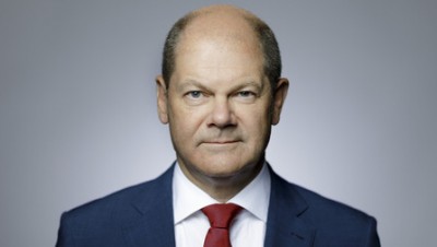 Scholz: Η Γερμανία θα επιστρέψει στους ισοσκελισμένους προϋπολογισμούς