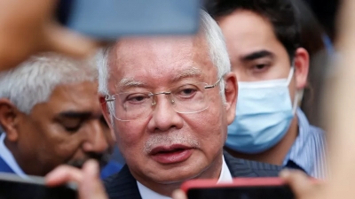 Φυλάκιση 12 ετών και 46,8 εκατ. δολ. πρόστιμο για τον πρώην πρωθυπουργό της Μαλαισίας Najib Razak