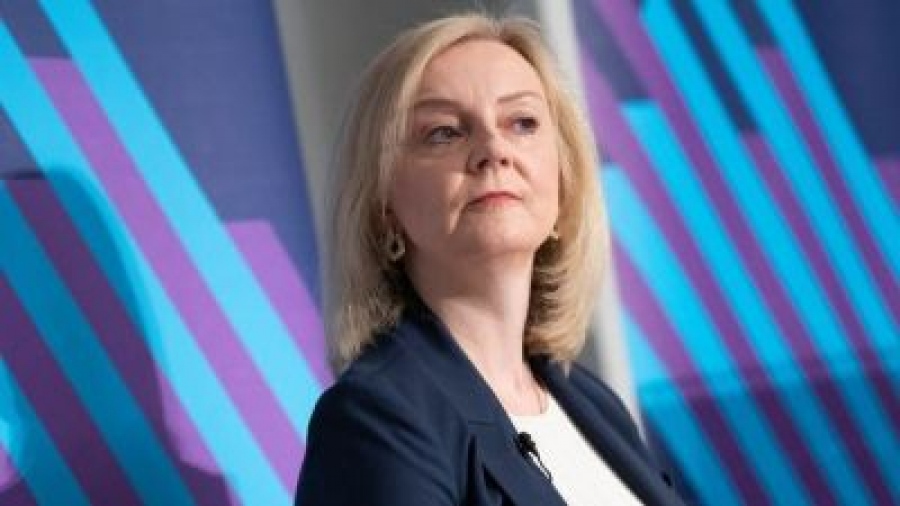 Πανωλεθρία για τους Τόρις στη Βρετανία - Έχασε την έδρα και η πρώην πρωθυπουργός Liz Truss