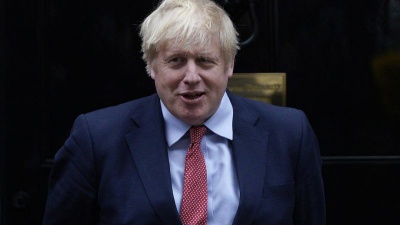 O Boris Johnson επέστρεψε στη Downing Street – Ανέλαβε πρωθυπουργικά καθήκοντα